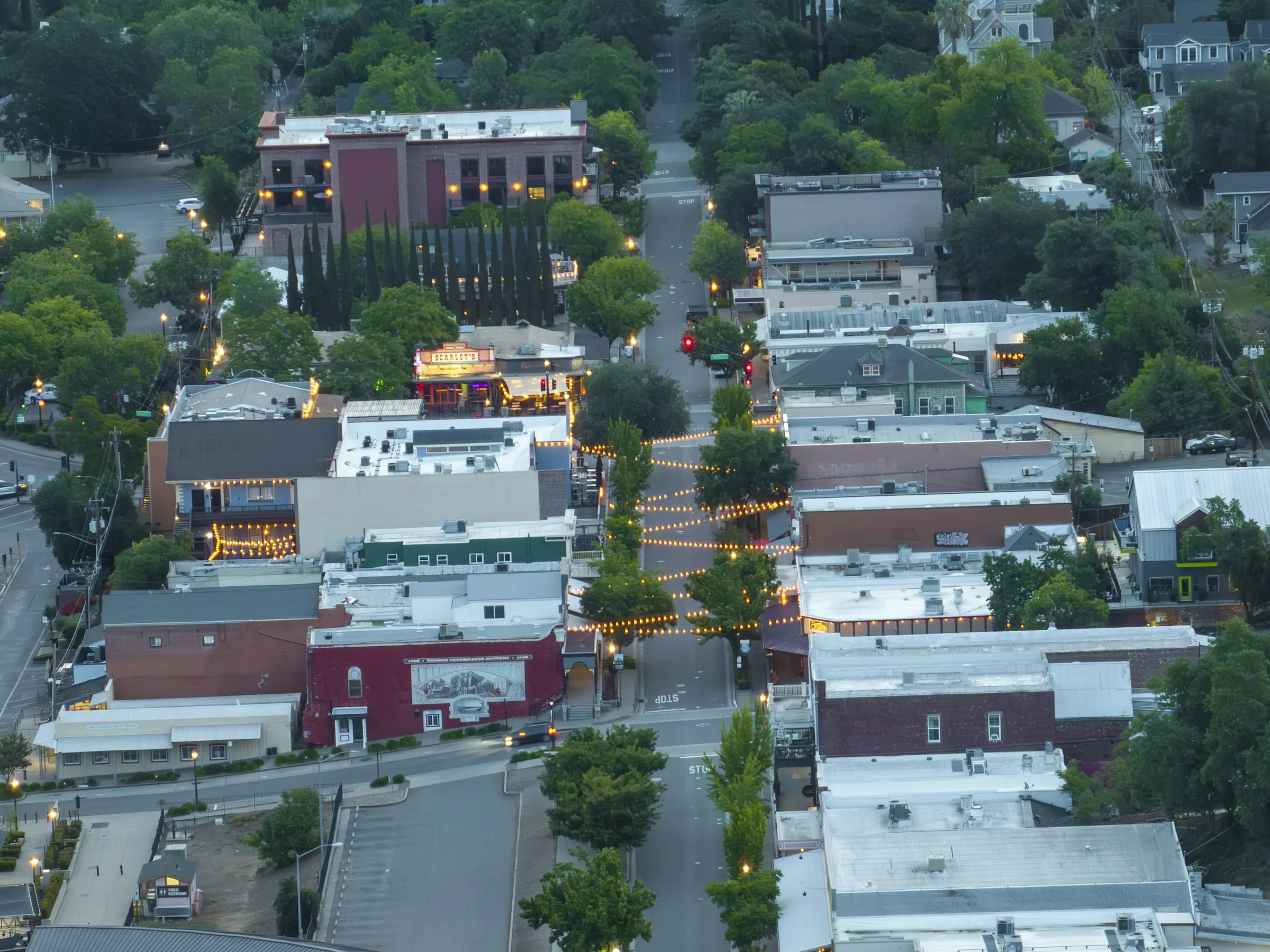 Sutter Street in Folsom’s Historic District at dusk